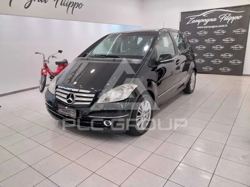2010 Mercedes Benz A 180