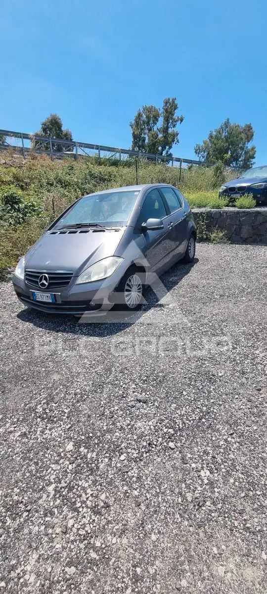 2010 Mercedes Benz A 180