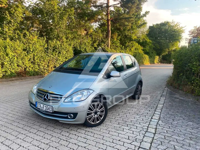 2010 Mercedes Benz A 180