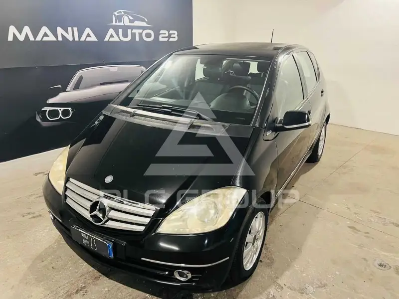 2010 Mercedes Benz A 180
