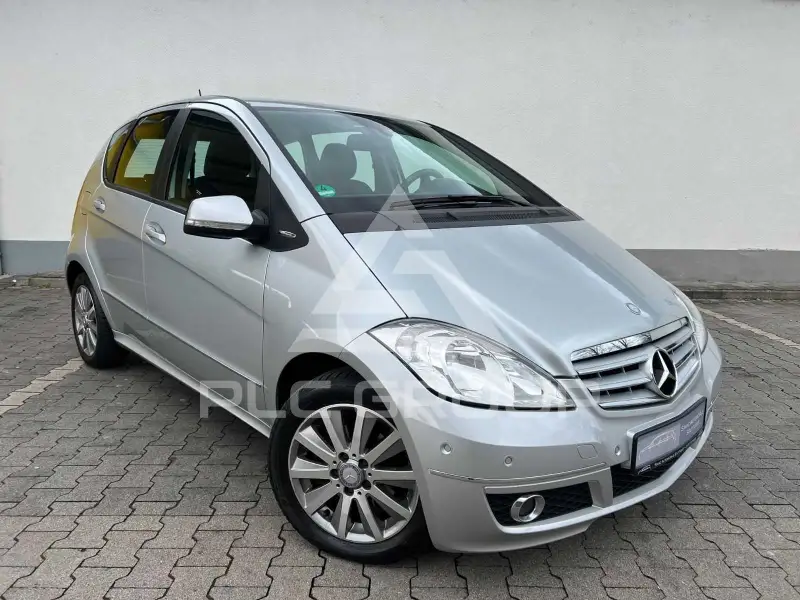 2010 Mercedes Benz A 180