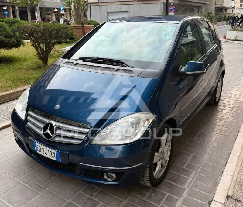 2010 Mercedes Benz A 180