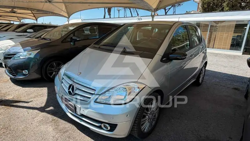 2010 Mercedes Benz A 180