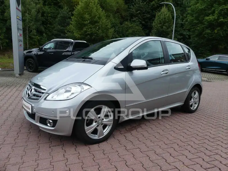 2010 Mercedes Benz A 180