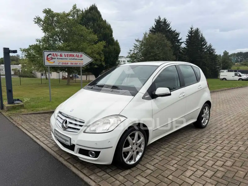 2010 Mercedes Benz A 200
