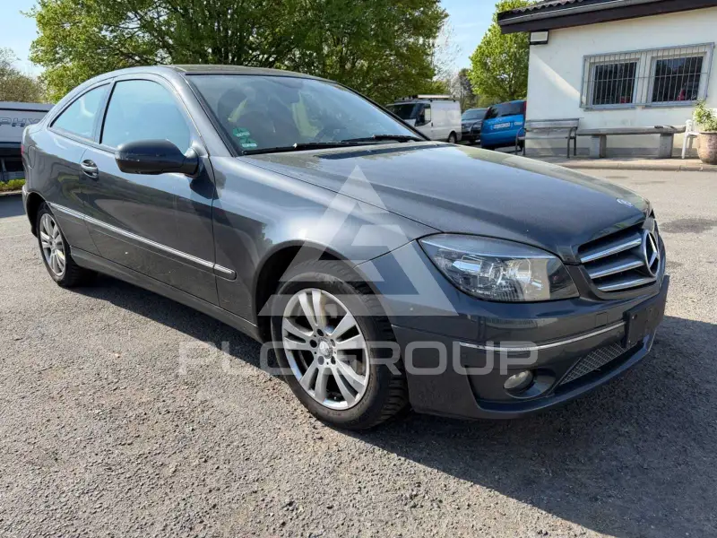 2010 Mercedes Benz CLC 220