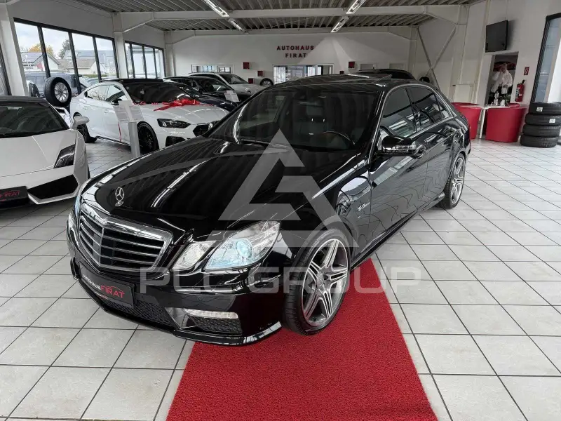 2010 Mercedes Benz E 63 AMG