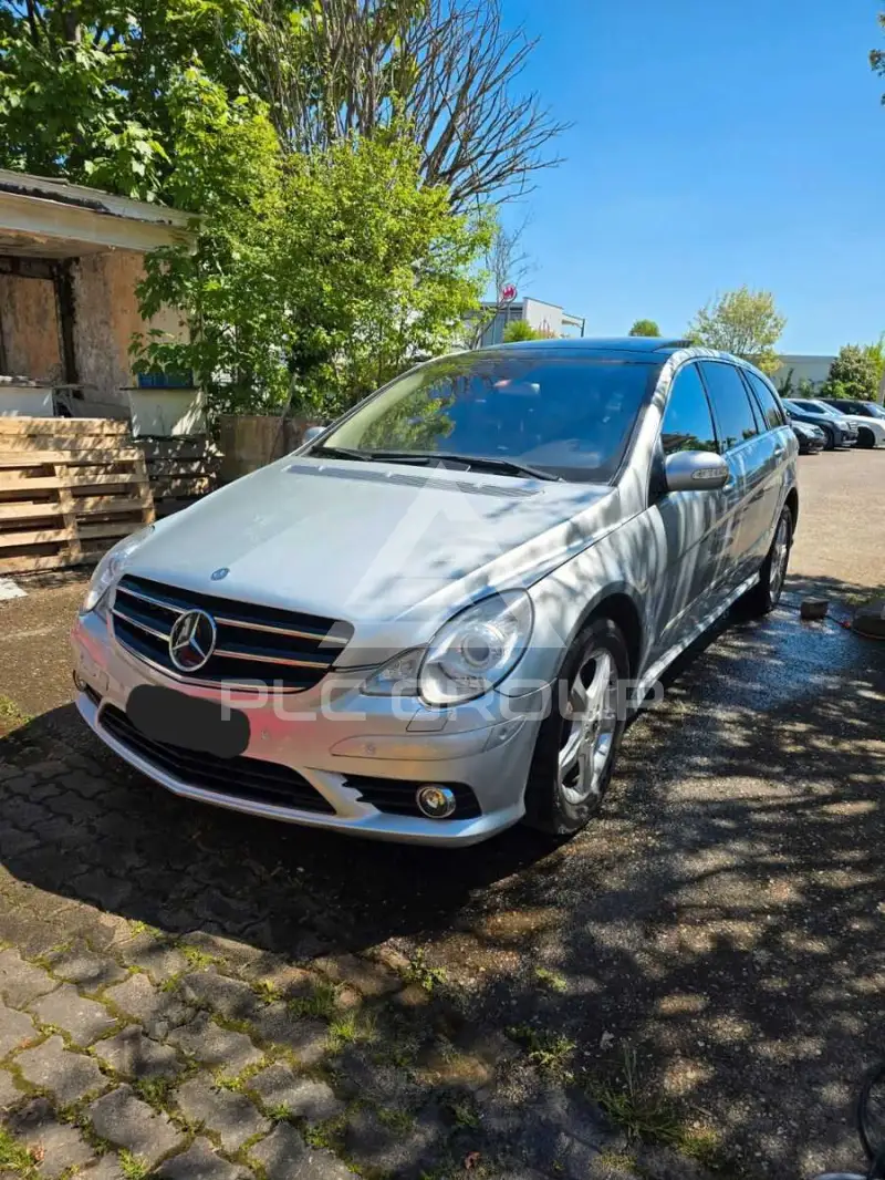 2010 Mercedes Benz R 500