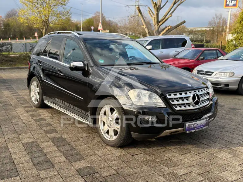 2010 Mercedes Benz ML 350