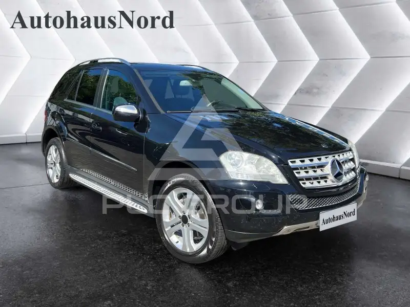 2010 Mercedes Benz ML 350