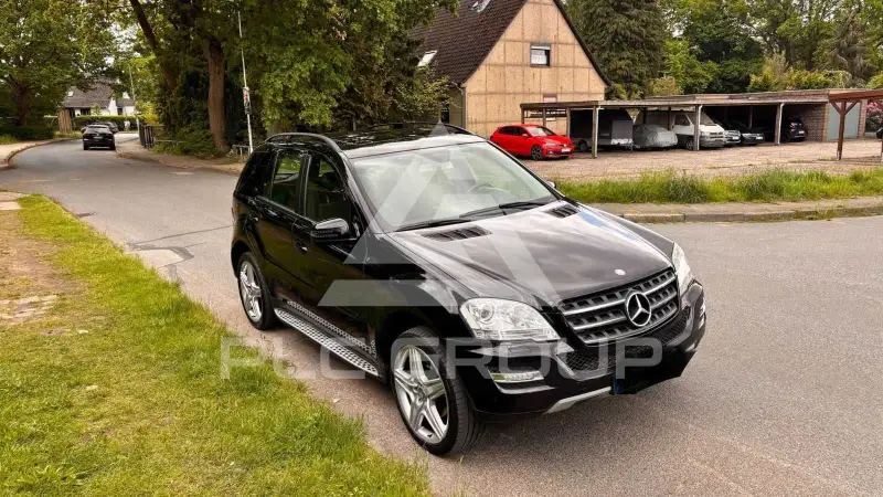 2010 Mercedes Benz ML 350