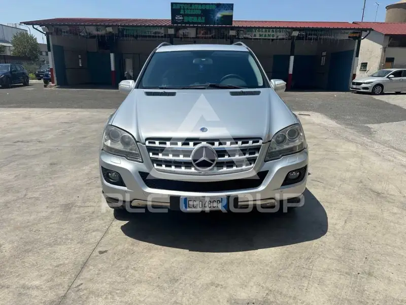 2010 Mercedes Benz ML 350