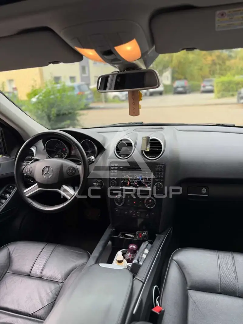 2010 Mercedes Benz ML 350