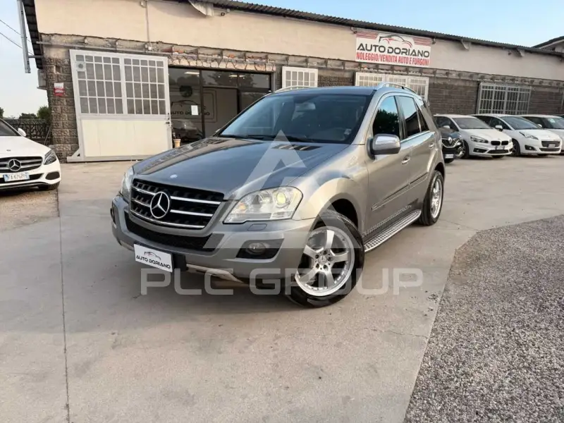2010 Mercedes Benz ML 350