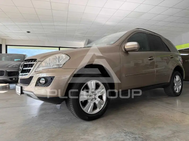 2010 Mercedes Benz ML 350
