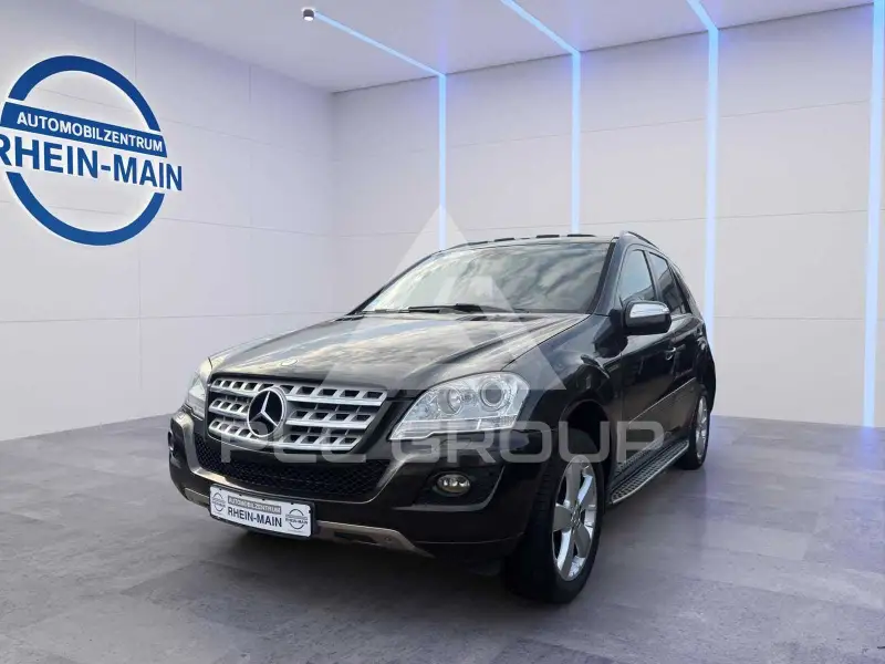 2010 Mercedes Benz ML 350