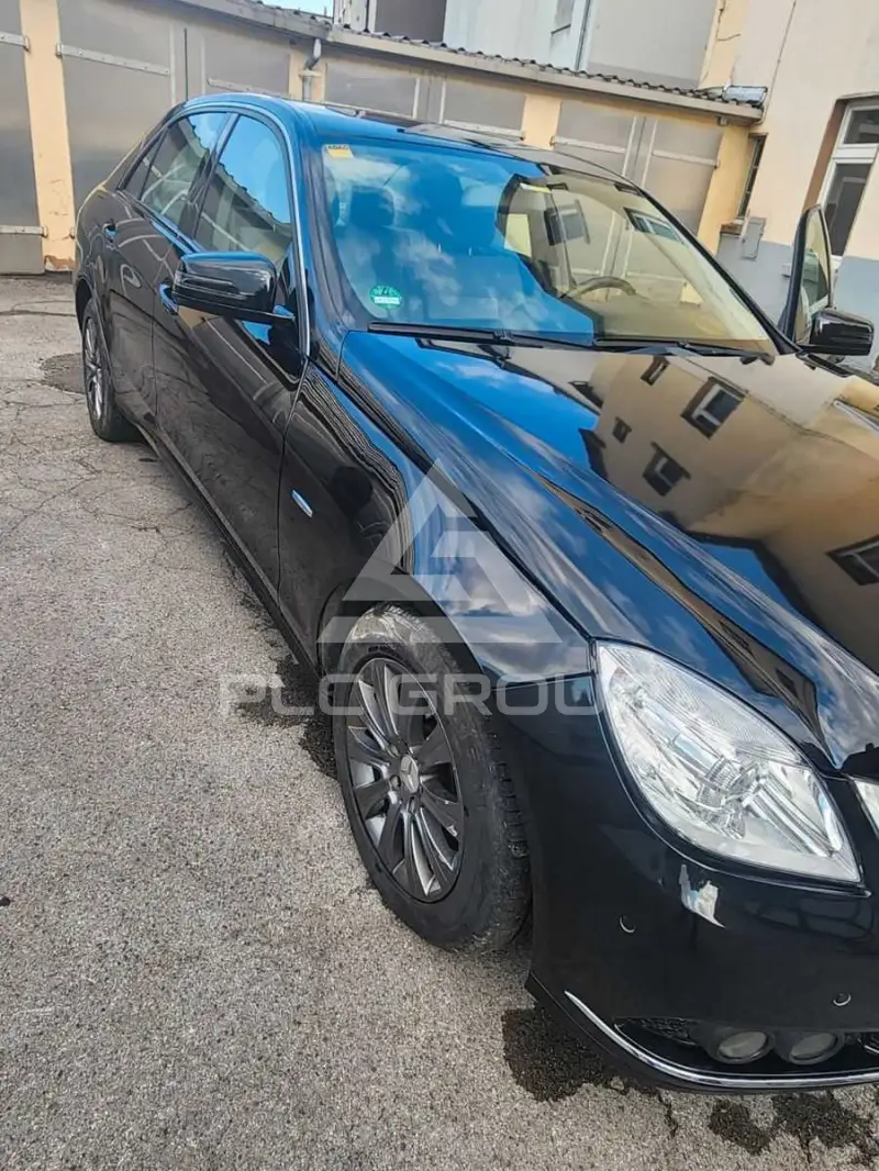 2010 Mercedes Benz E 300