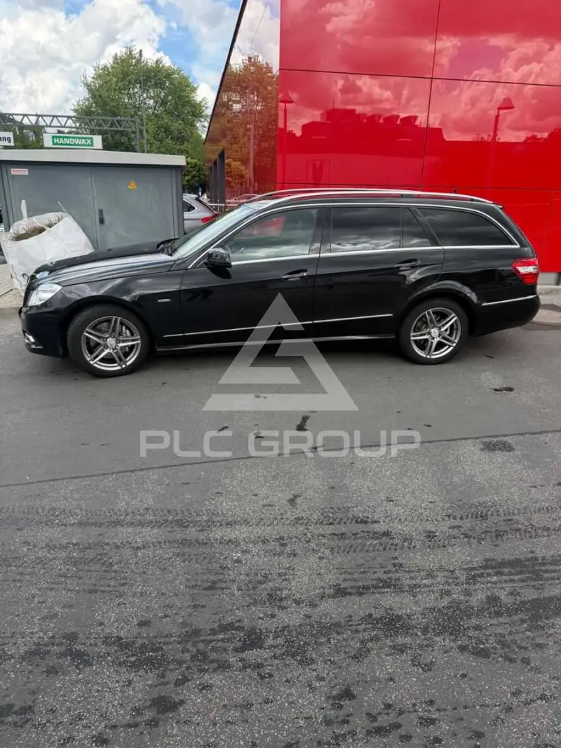 2010 Mercedes Benz E 300