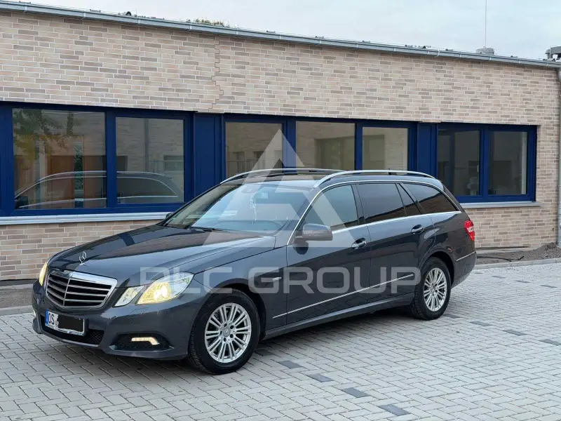 2010 Mercedes Benz E 300
