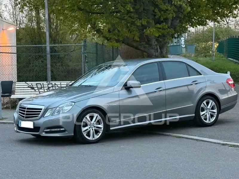2010 Mercedes Benz E 300