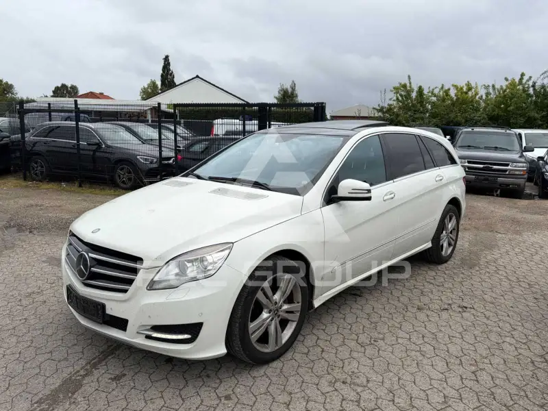 2010 Mercedes Benz R 350