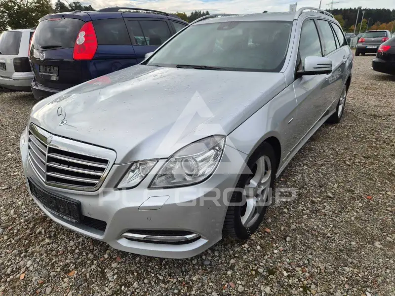 2010 Mercedes Benz 220