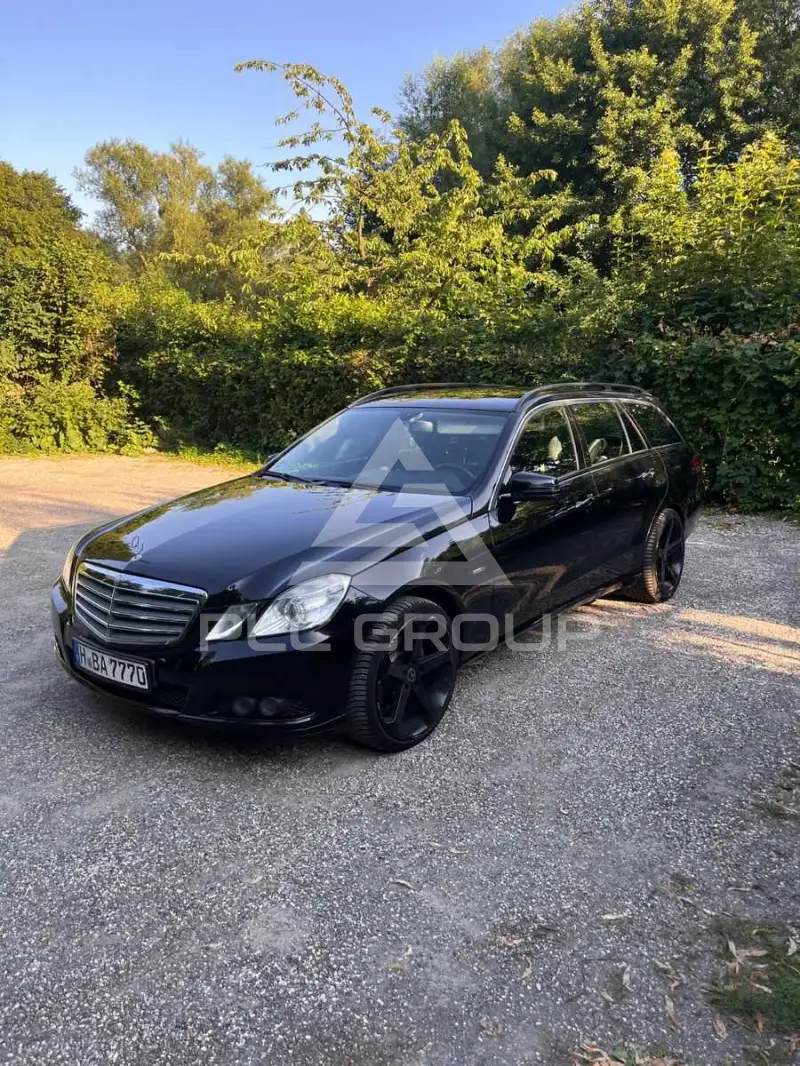 2010 Mercedes Benz 220