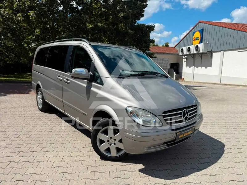 2010 Mercedes Benz Viano