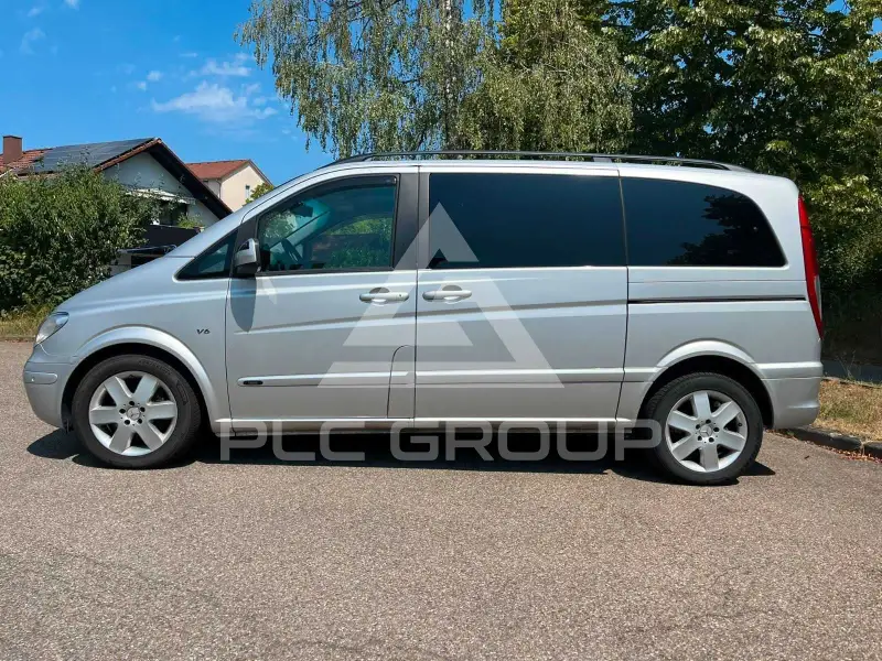 2010 Mercedes Benz Viano