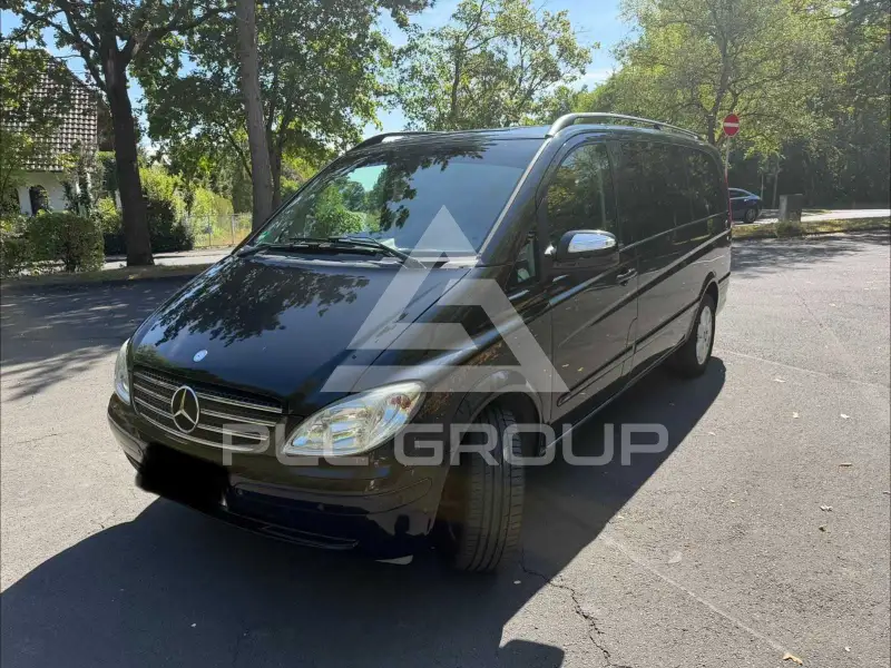 2010 Mercedes Benz Viano