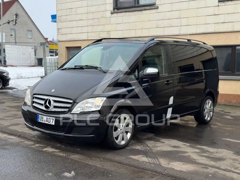 2010 Mercedes Benz Viano