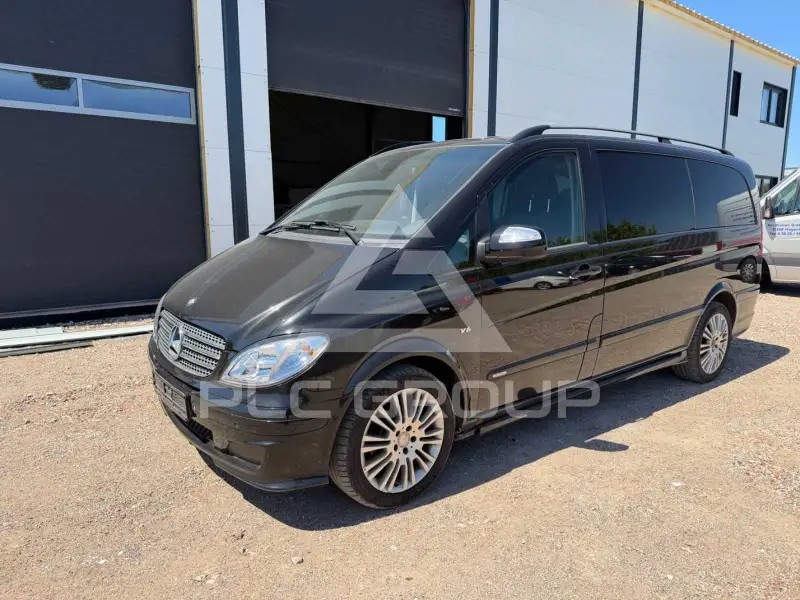 2010 Mercedes Benz Viano