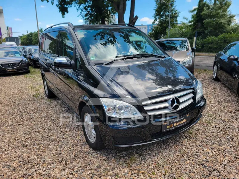 2010 Mercedes Benz Viano