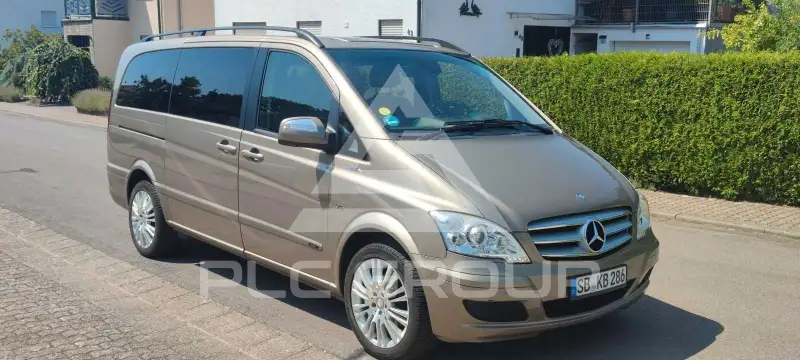 2010 Mercedes Benz Viano
