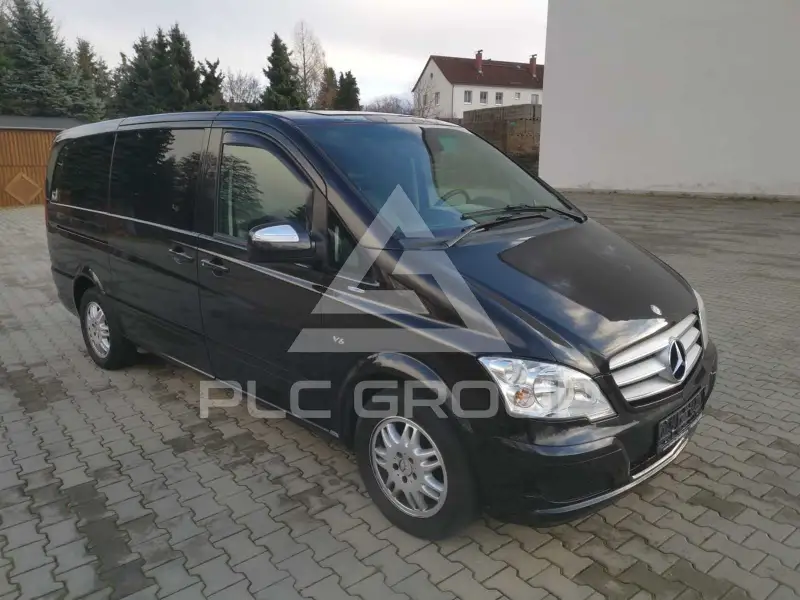 2010 Mercedes Benz Viano
