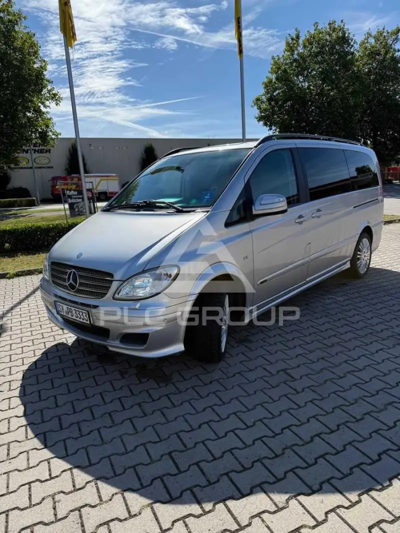 2010 Mercedes Benz Viano