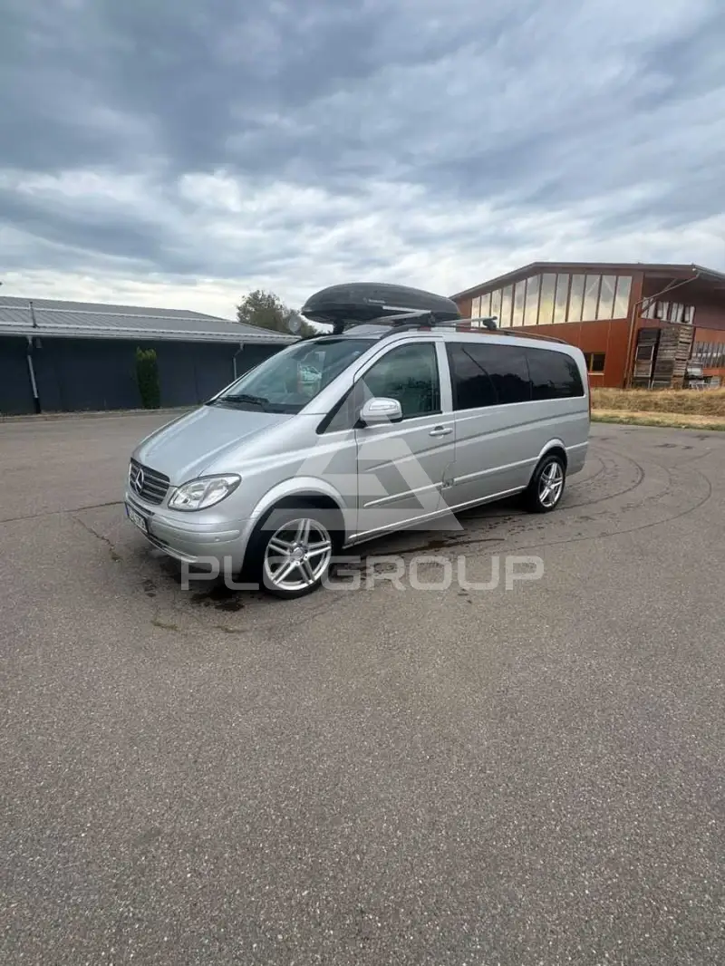 2010 Mercedes Benz Viano