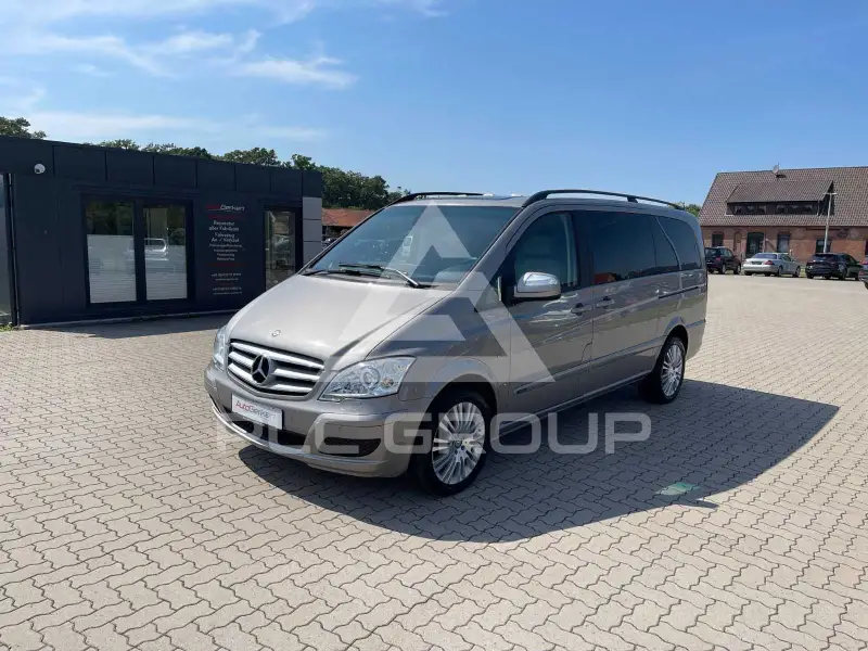 2010 Mercedes Benz Viano