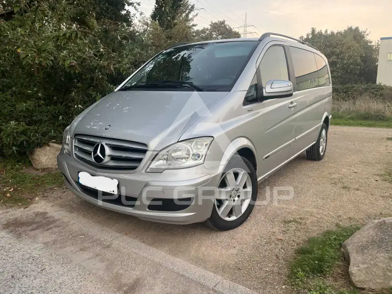 2010 Mercedes Benz Viano