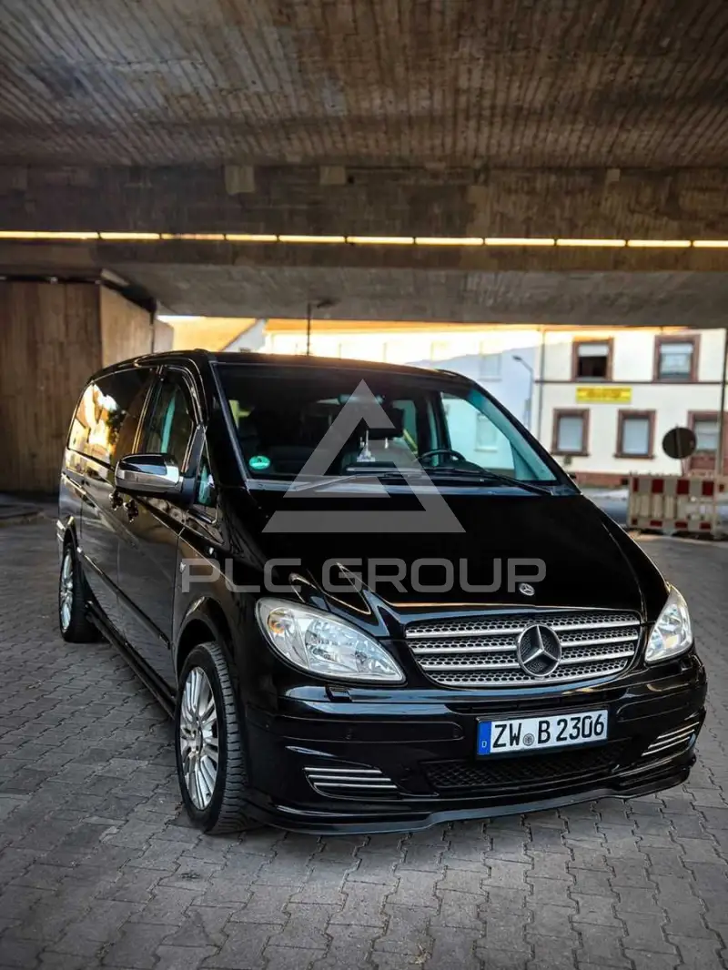 2010 Mercedes Benz Viano