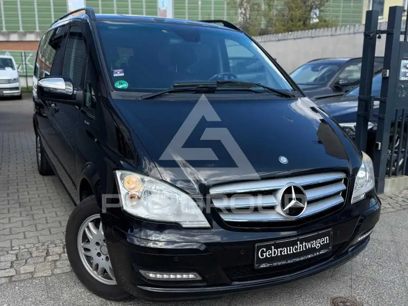 2010 Mercedes Benz Viano