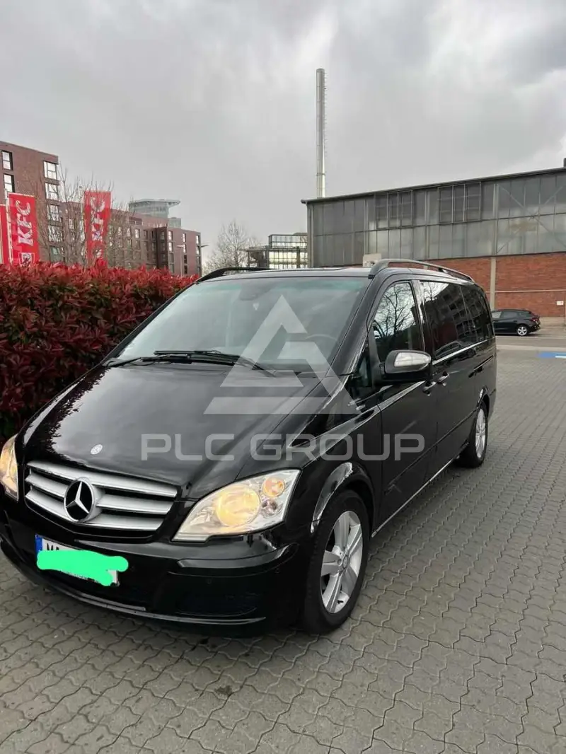 2010 Mercedes Benz Viano