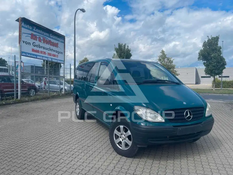 2010 Mercedes Benz Viano