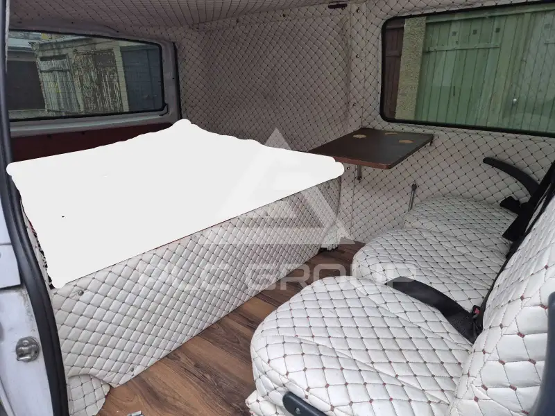 2010 Mercedes Benz Vito