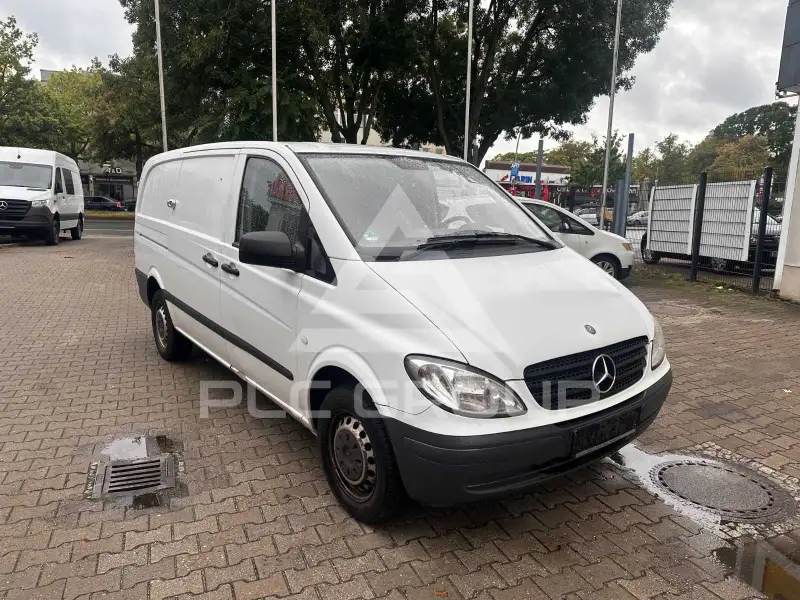 2010 Mercedes Benz Vito