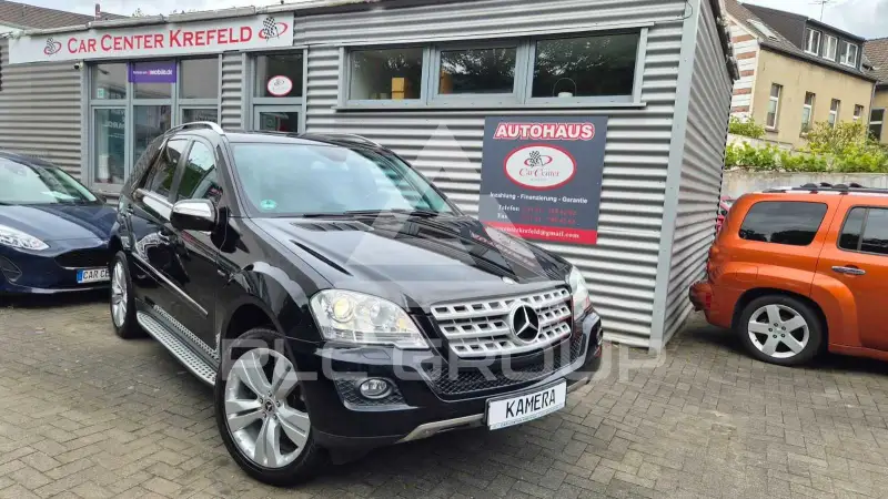 2010 Mercedes Benz ML 300