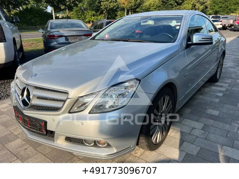 2010 Mercedes Benz E 200