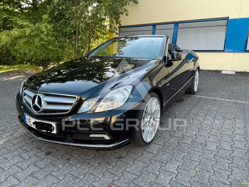 2010 Mercedes Benz E 200
