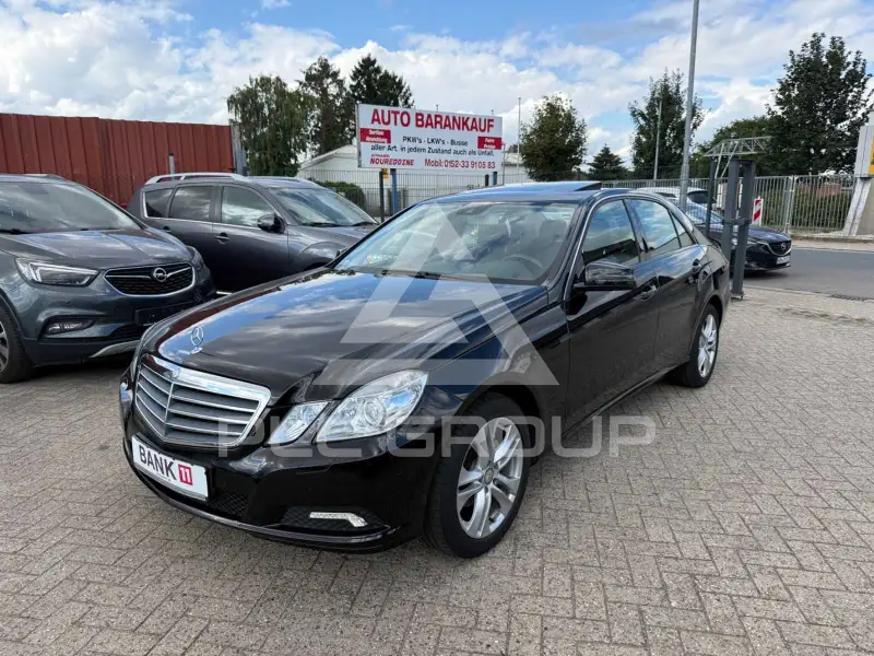 2010 Mercedes Benz E 200