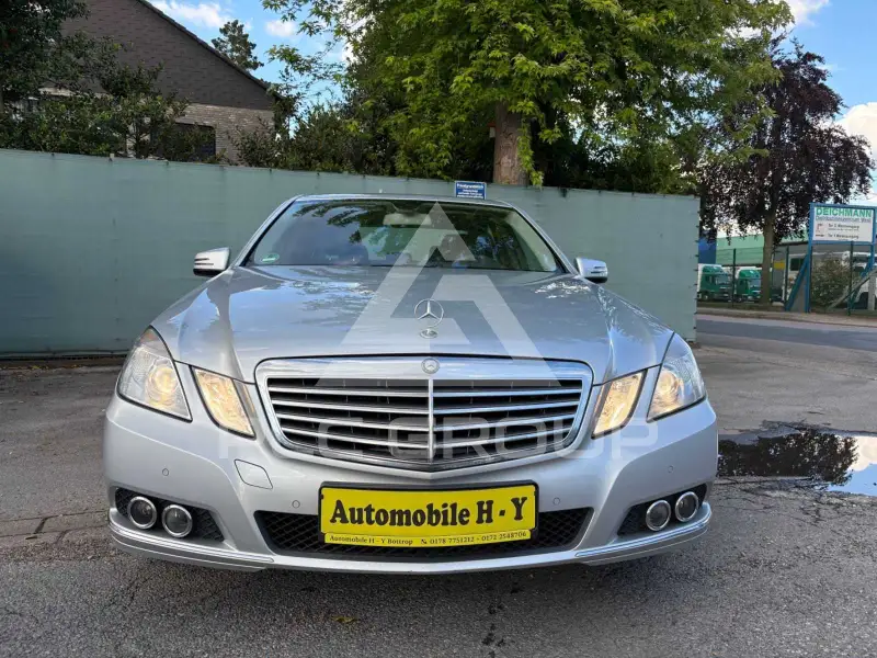 2010 Mercedes Benz E 200